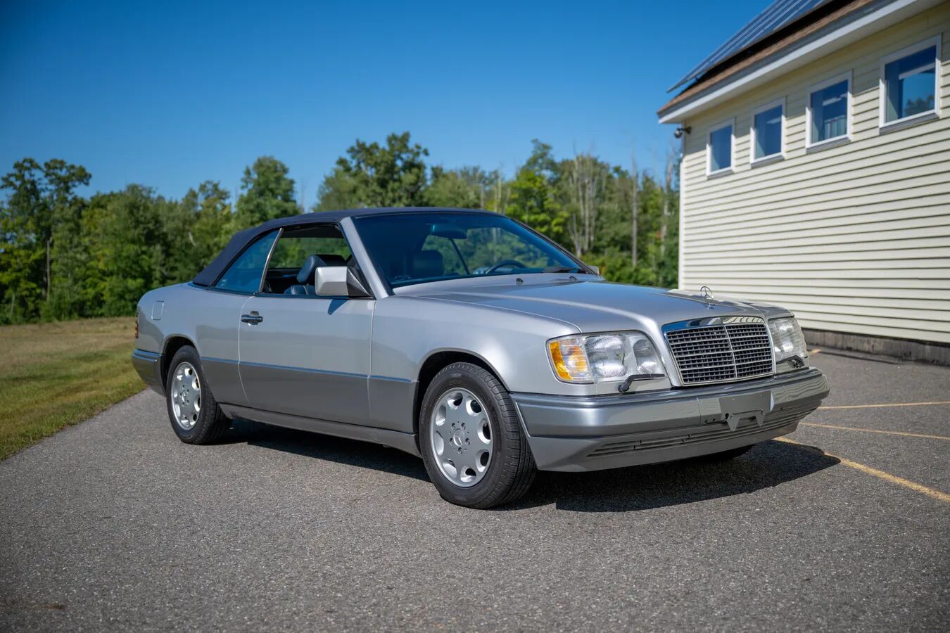 1994 Mercedes-Benz E-Class