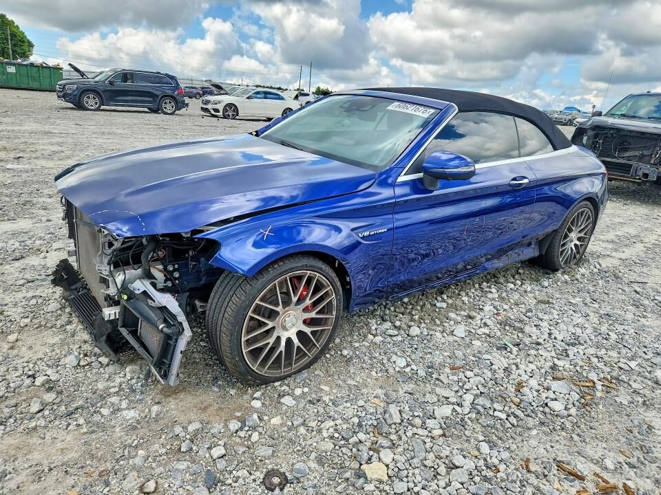 2017 MERCEDES-BENZ C-Class