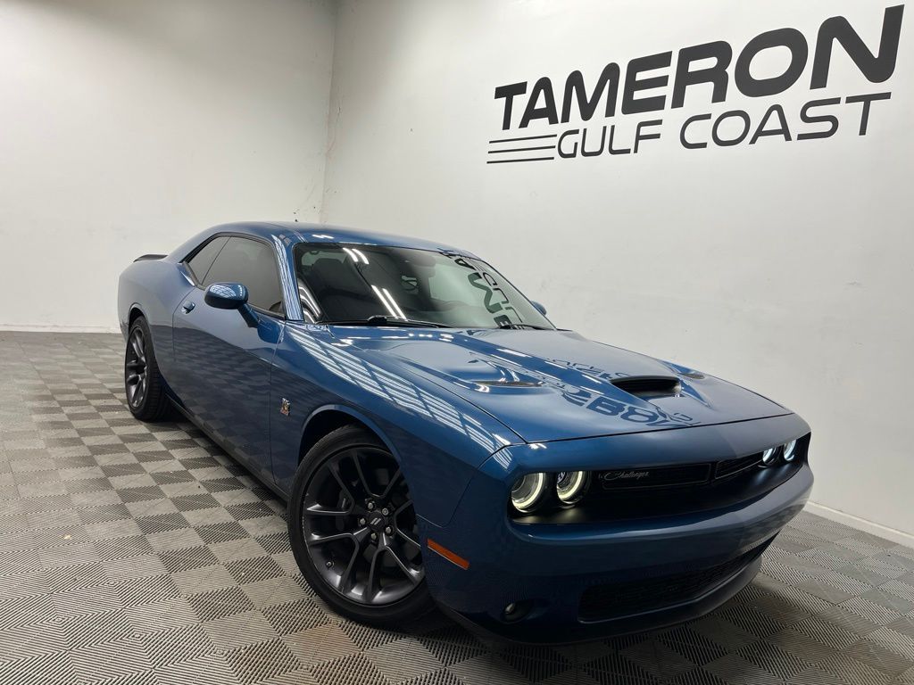 2021 DODGE Challenger