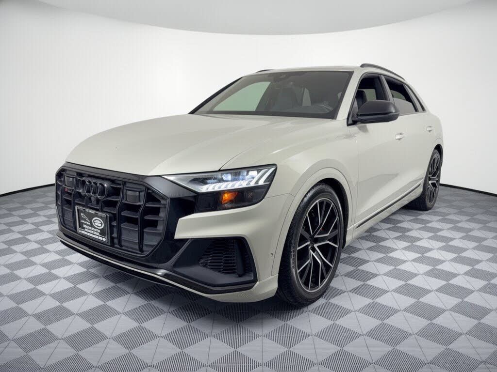 2023 AUDI SQ8
