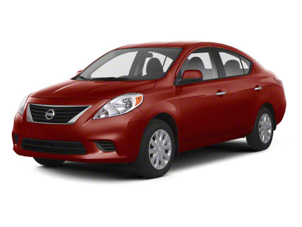 2013 NISSAN Versa