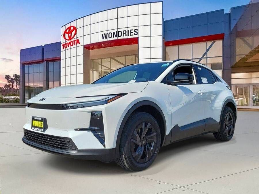 2026 TOYOTA C-HR