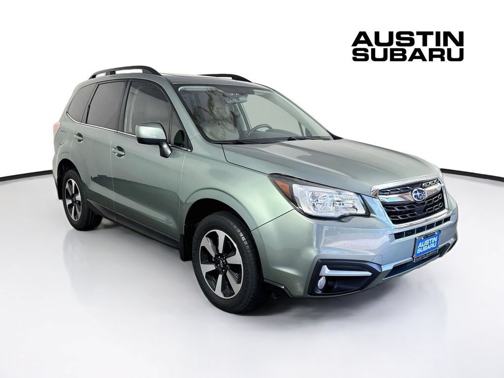 2017 SUBARU Forester