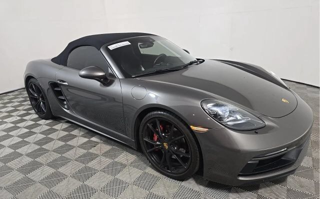 2019 PORSCHE 718