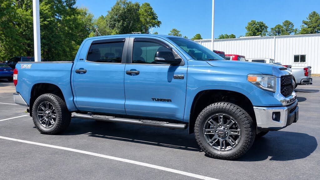 2021 TOYOTA Tundra