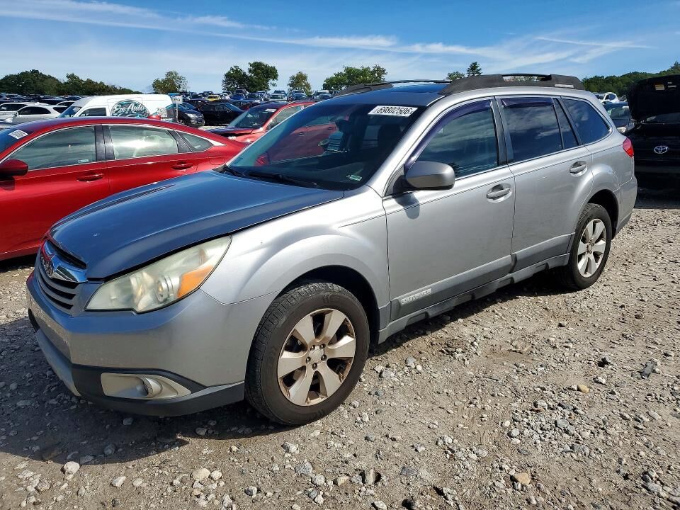 2011 SUBARU Outback