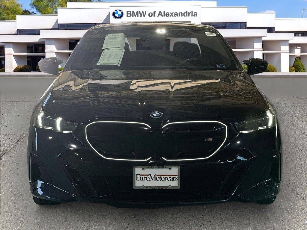 2024 BMW i5