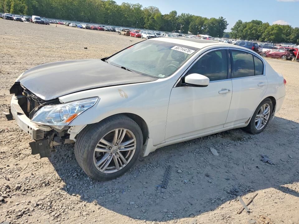 2011 INFINITI G37