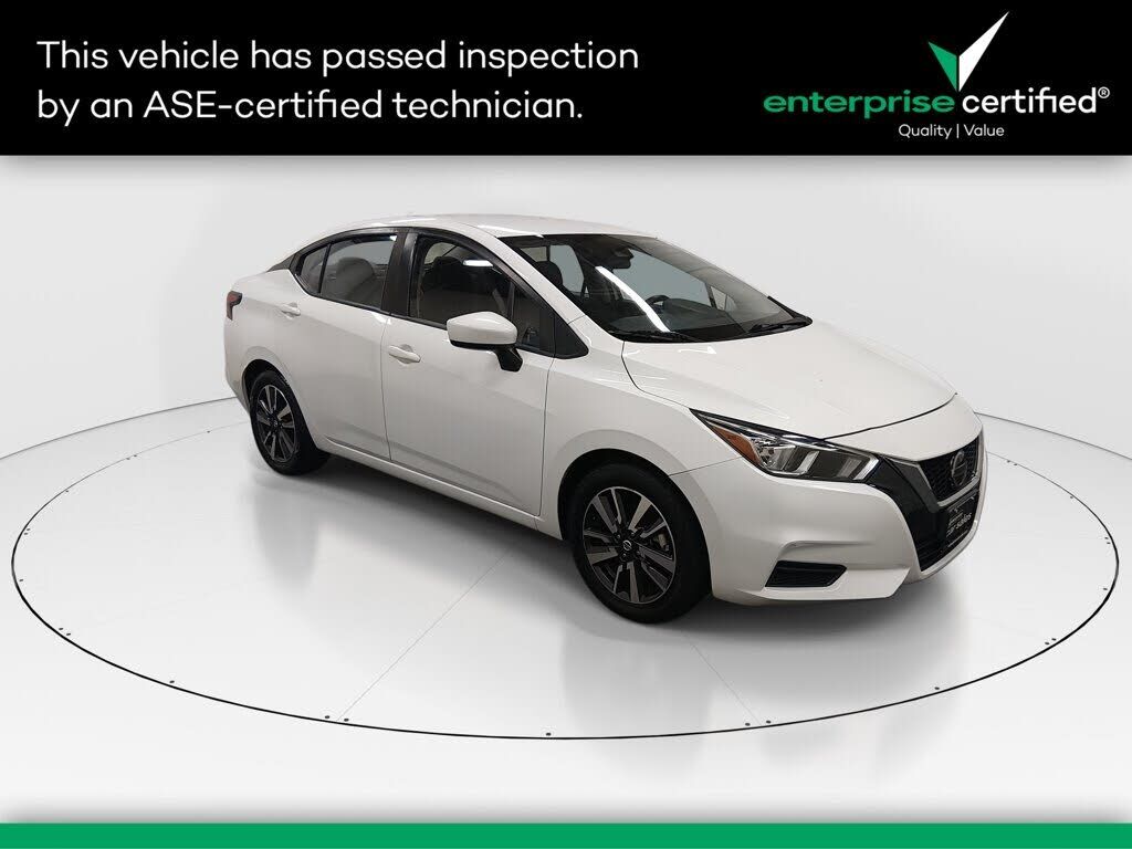 2022 NISSAN Versa