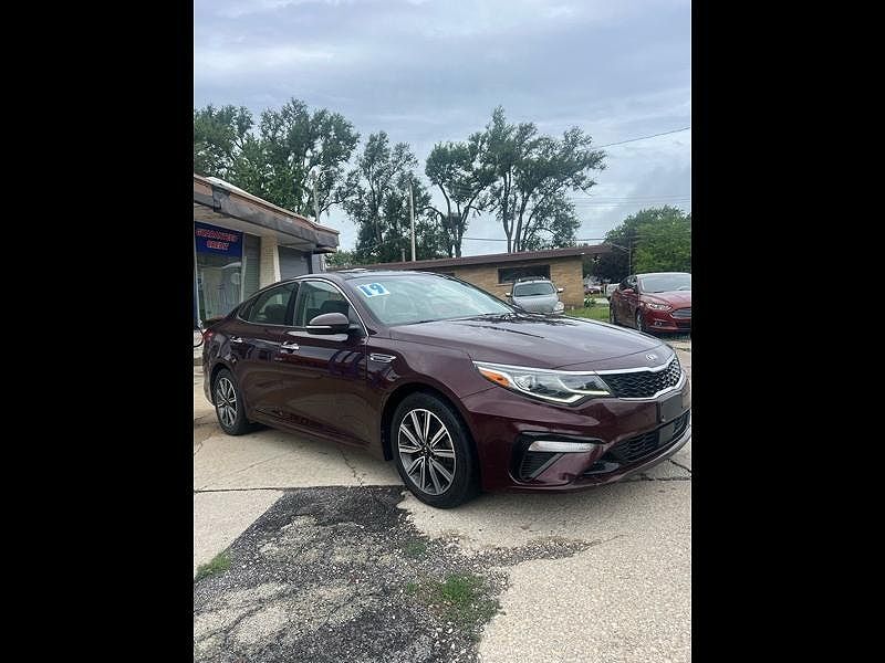 2019 KIA Optima