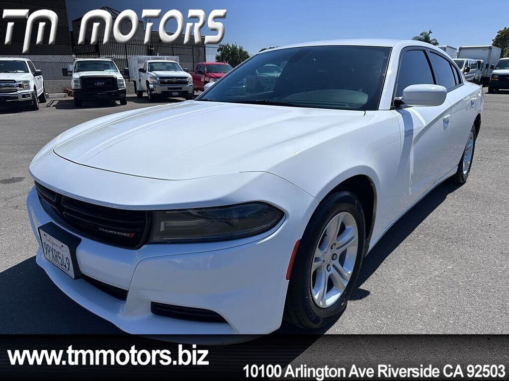 2020 DODGE Charger