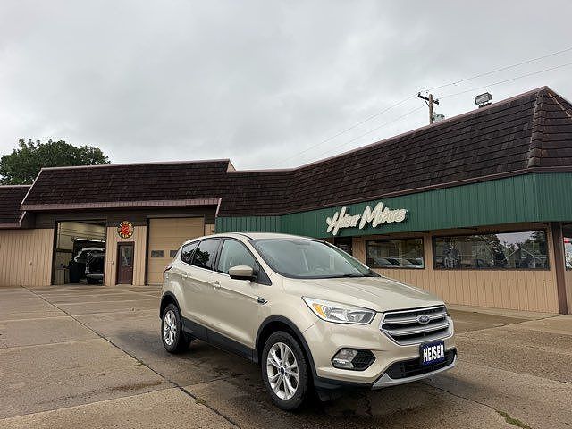 2017 FORD Escape