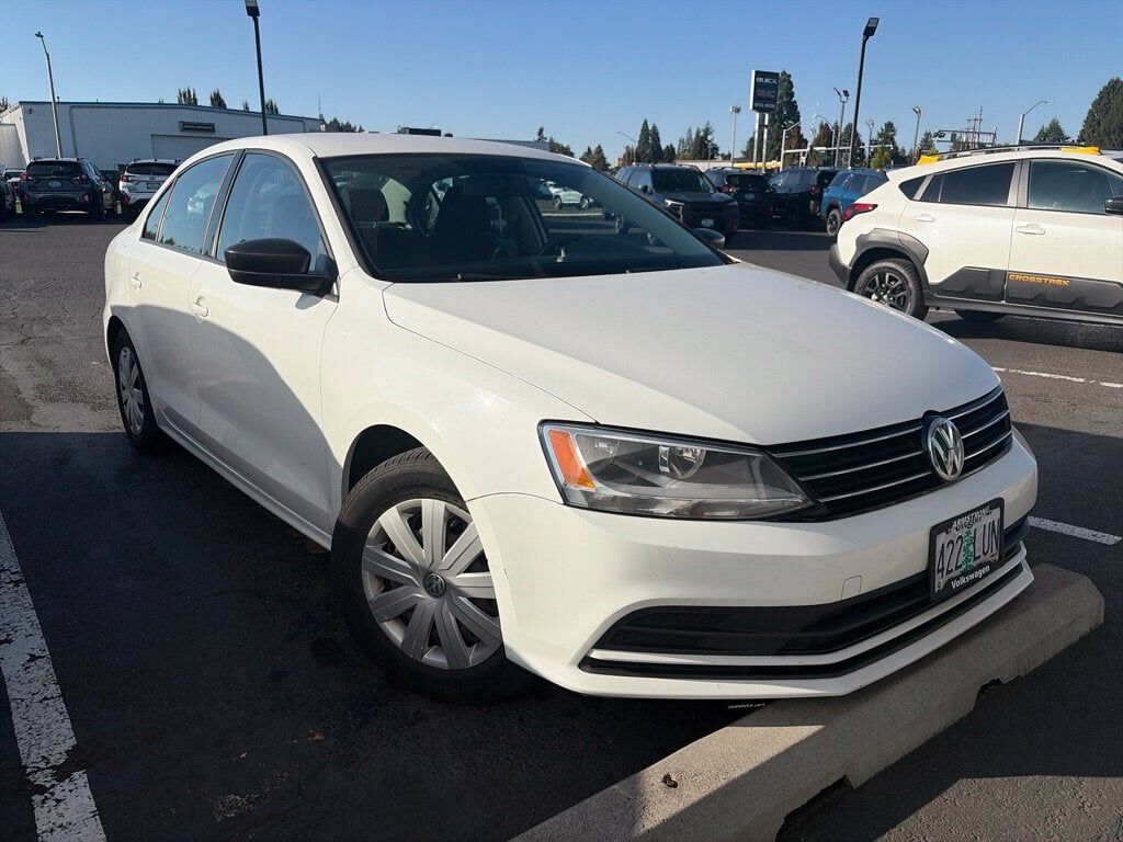 2016 VOLKSWAGEN Jetta