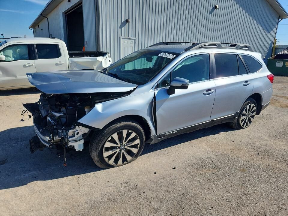 2015 SUBARU Outback