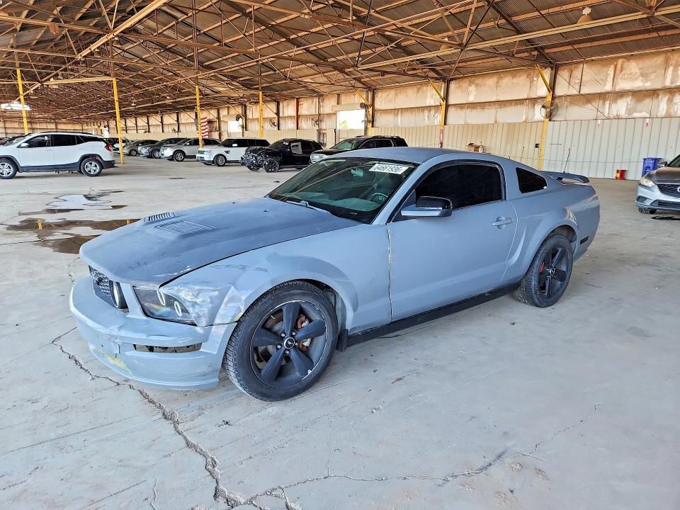 2005 FORD Mustang
