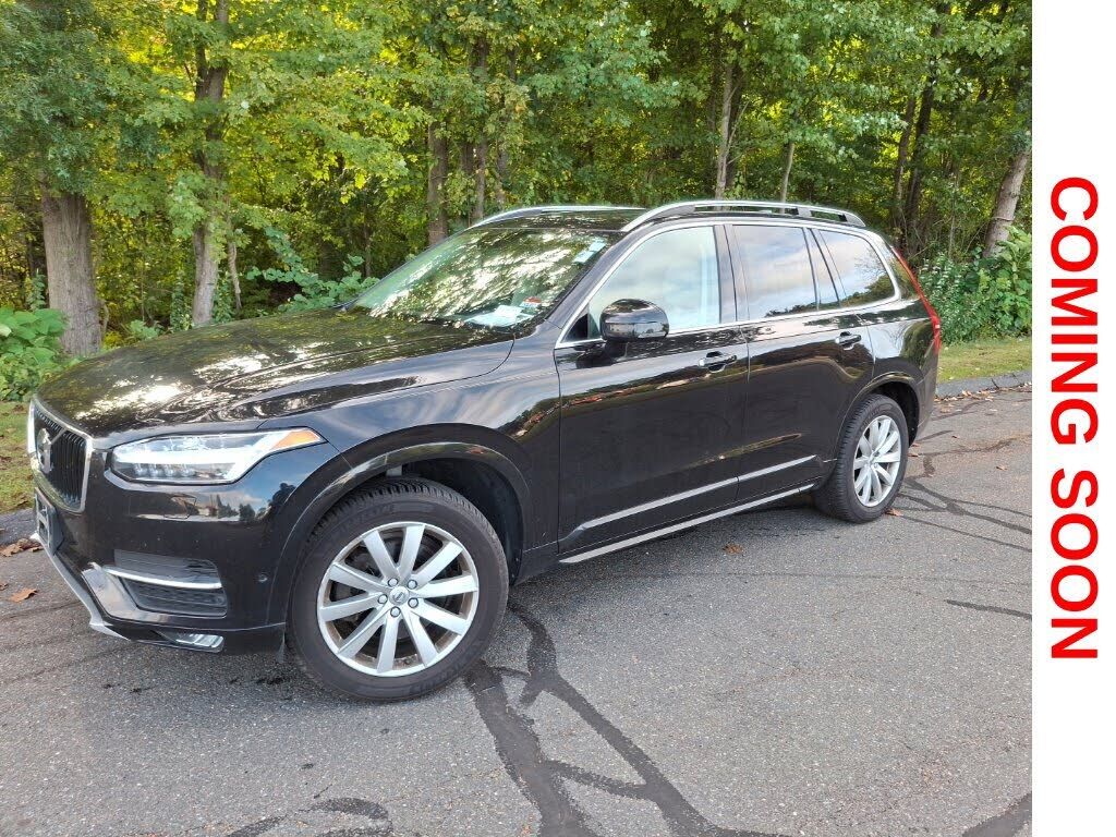 2017 VOLVO XC90