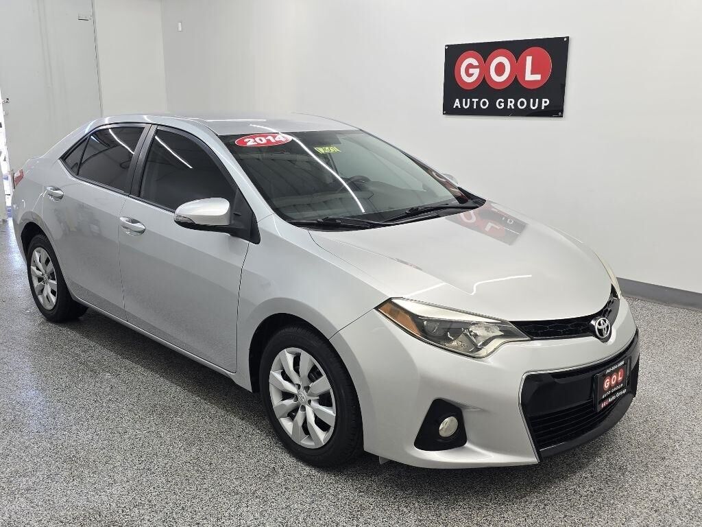 2014 TOYOTA Corolla
