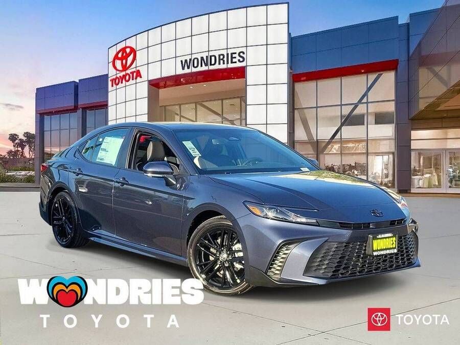 2026 TOYOTA Camry