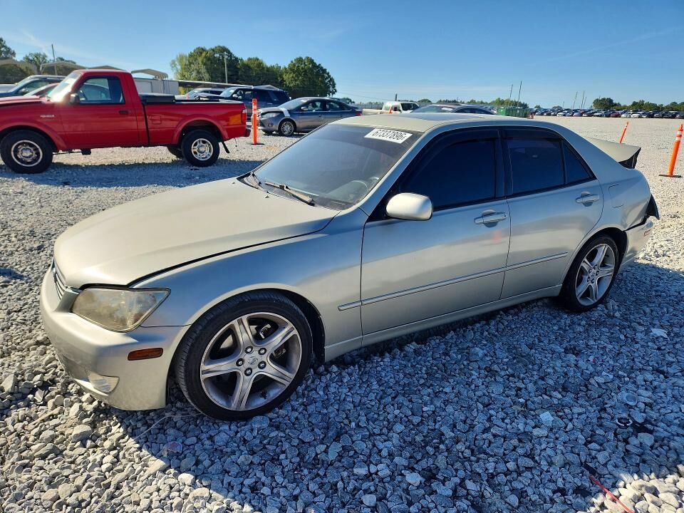 2001 LEXUS IS