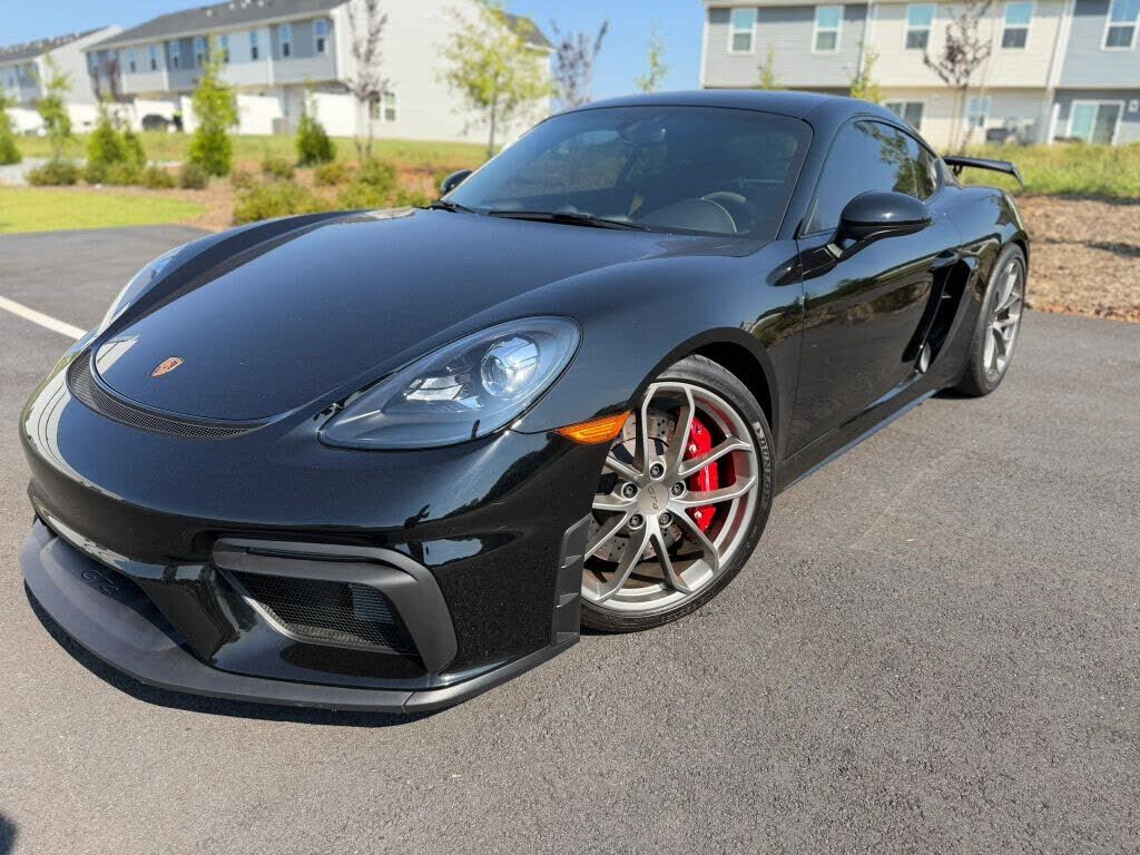 2023 PORSCHE 718