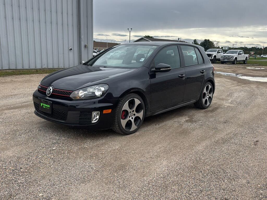 2011 VOLKSWAGEN GTI