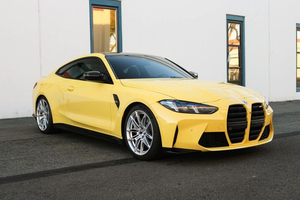 2025 BMW M4
