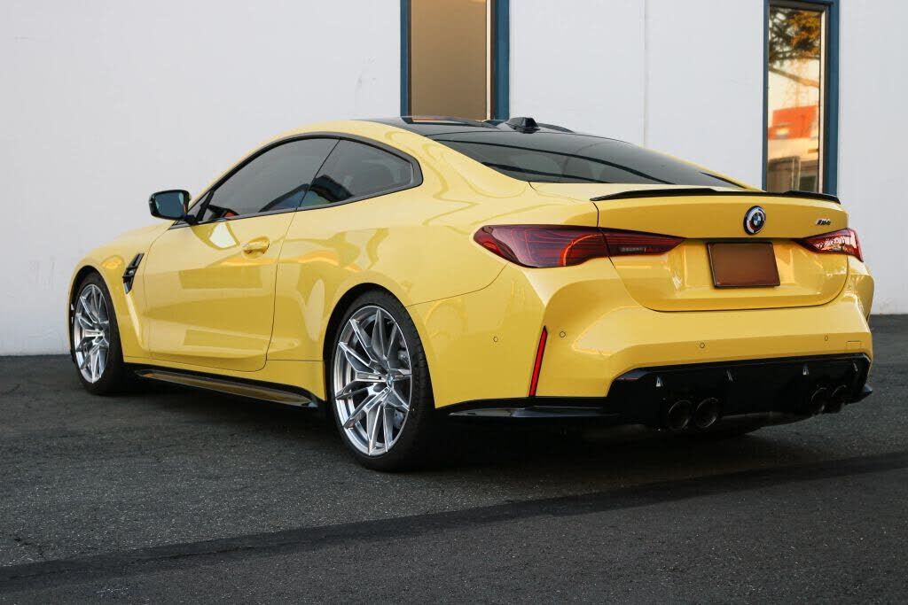 2025 BMW M4