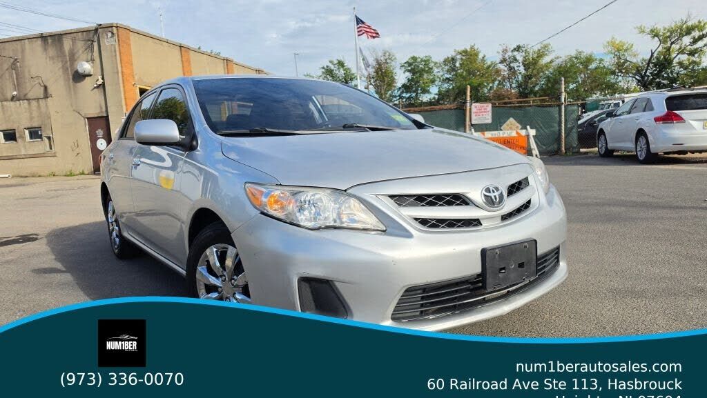 2011 TOYOTA Corolla