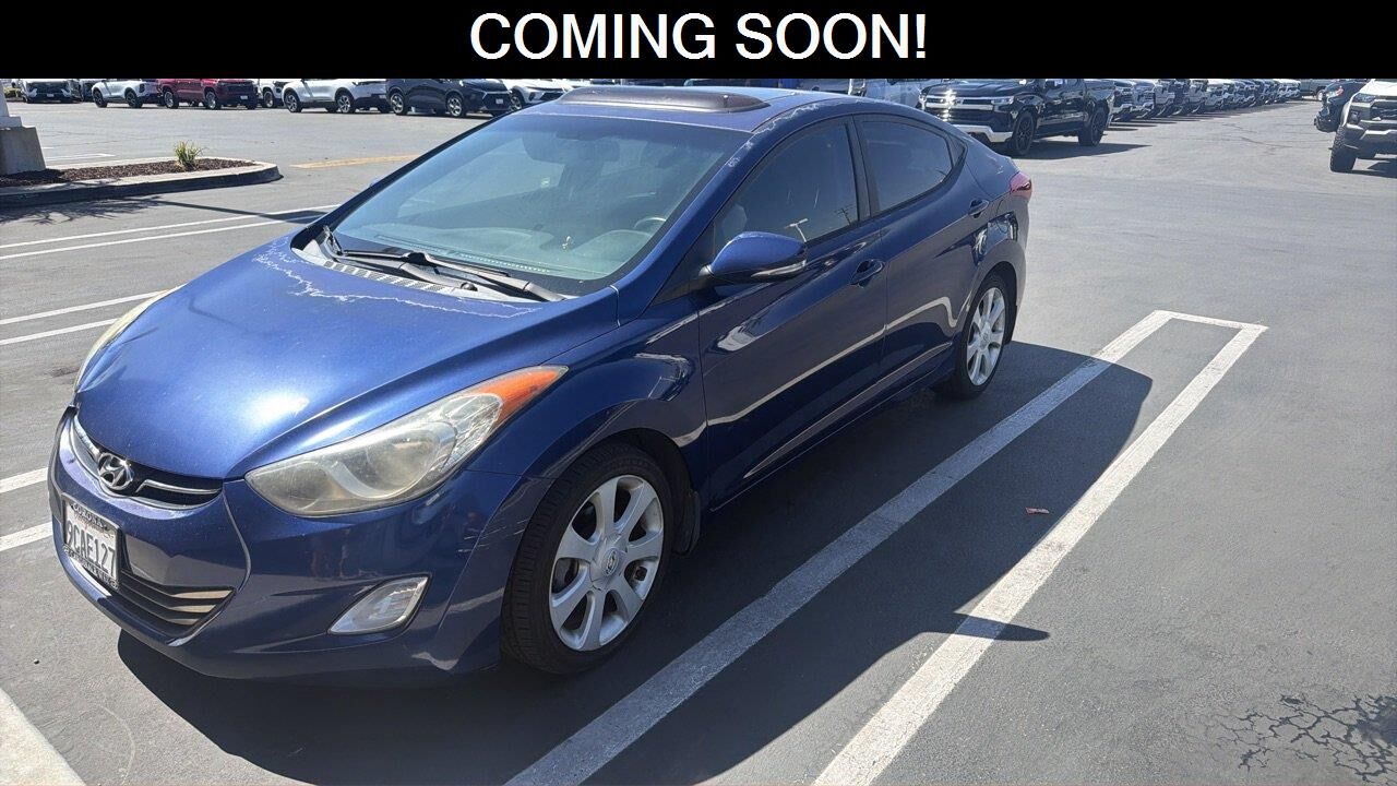 2013 HYUNDAI Elantra
