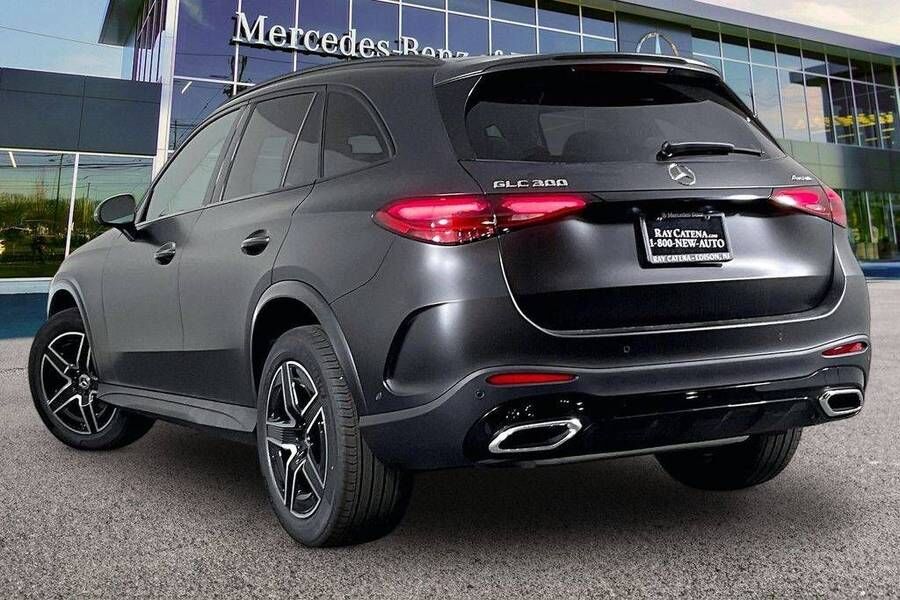 2027 Mercedes-Benz GLC-Class