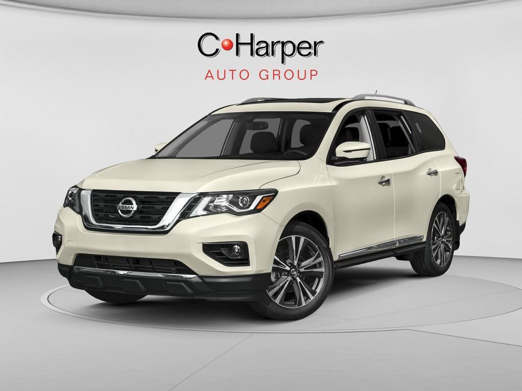2017 NISSAN Pathfinder