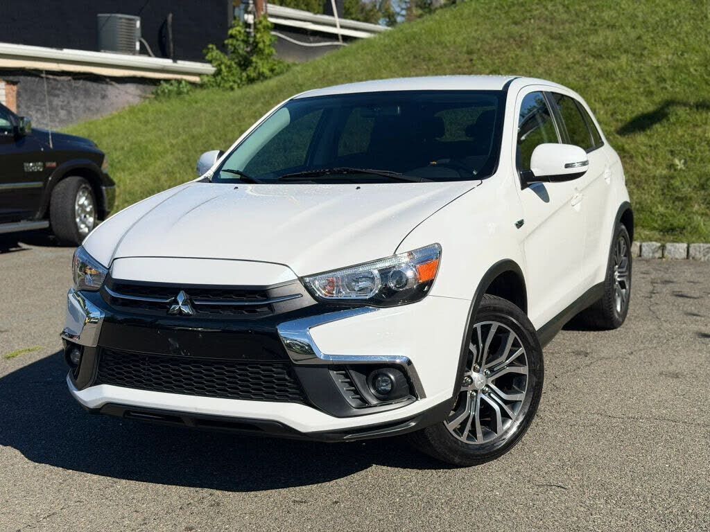 2018 MITSUBISHI Outlander Sport