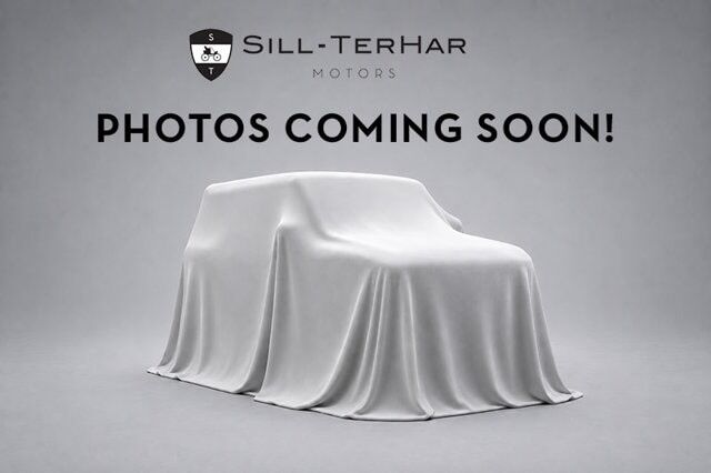 2023 VOLVO C40