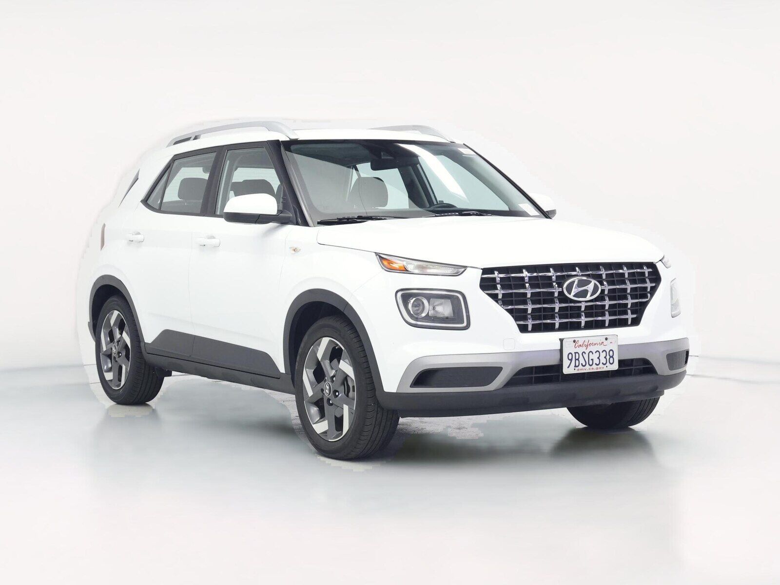 2022 HYUNDAI Venue