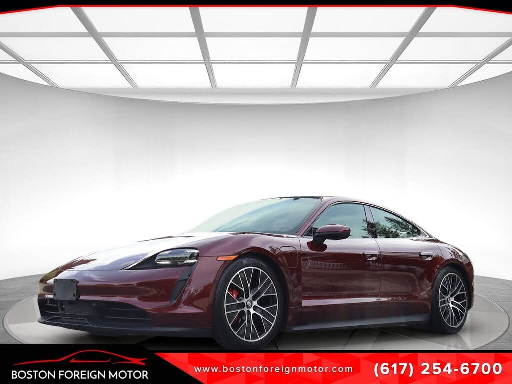 2022 PORSCHE Taycan
