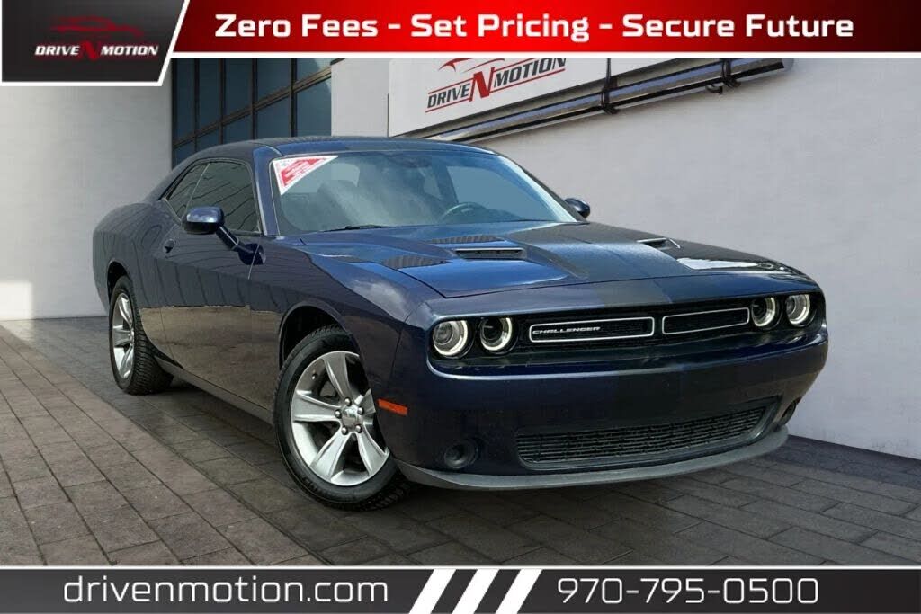 2015 DODGE Challenger