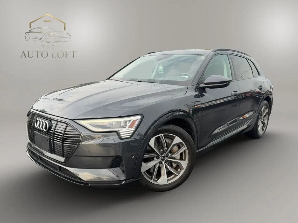 2021 AUDI e-tron
