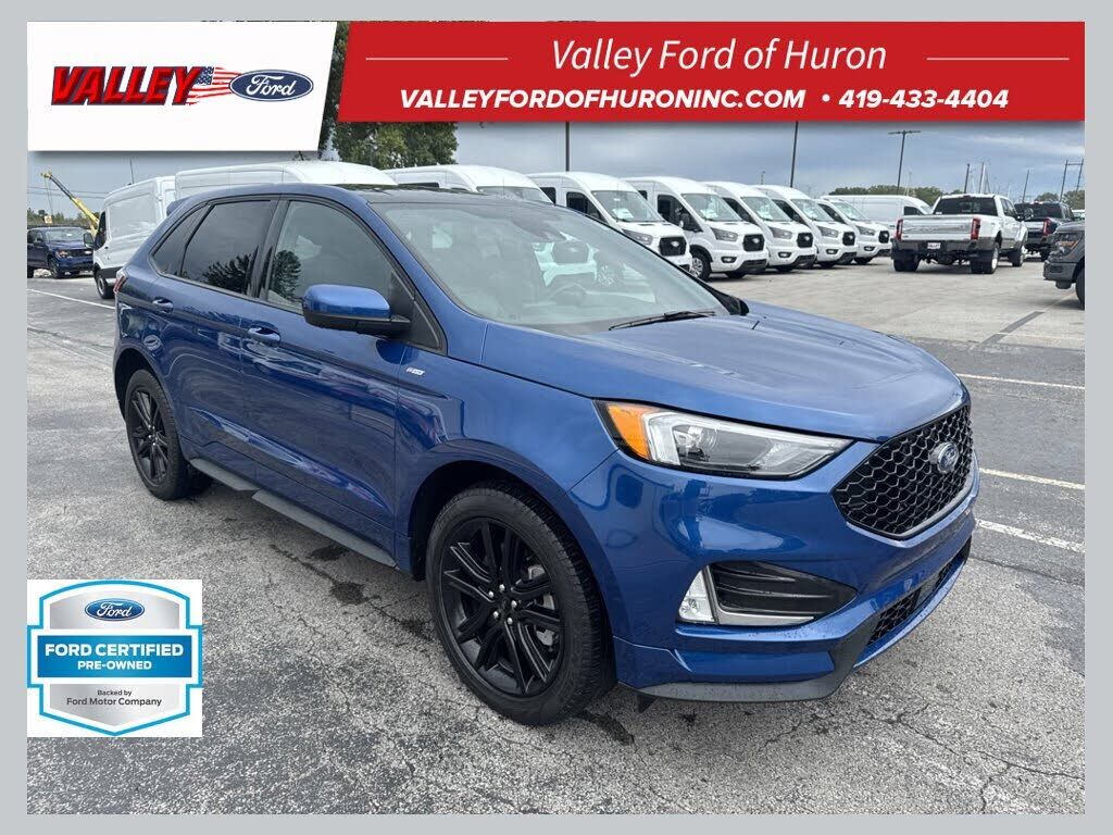 2023 FORD Edge