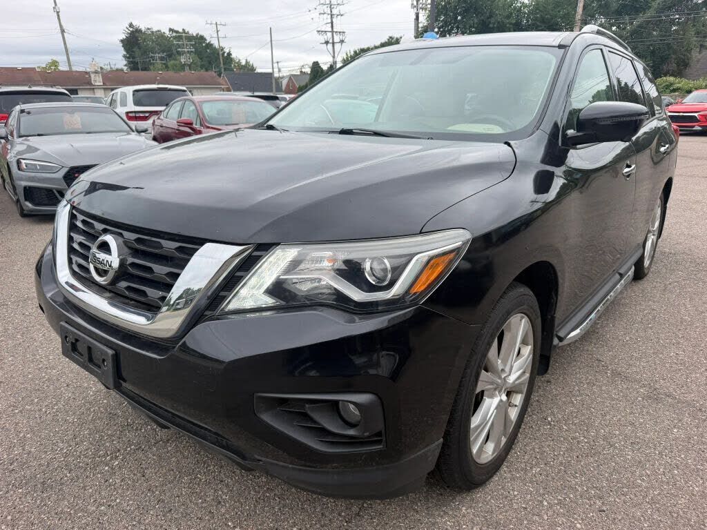 2018 NISSAN Pathfinder
