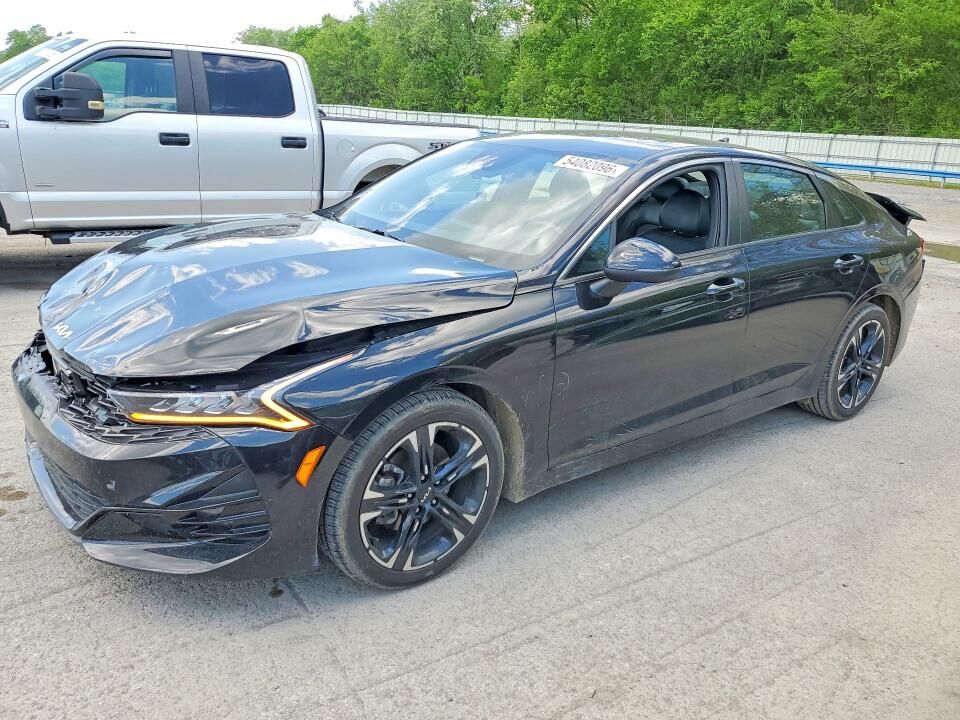 2022 KIA K5