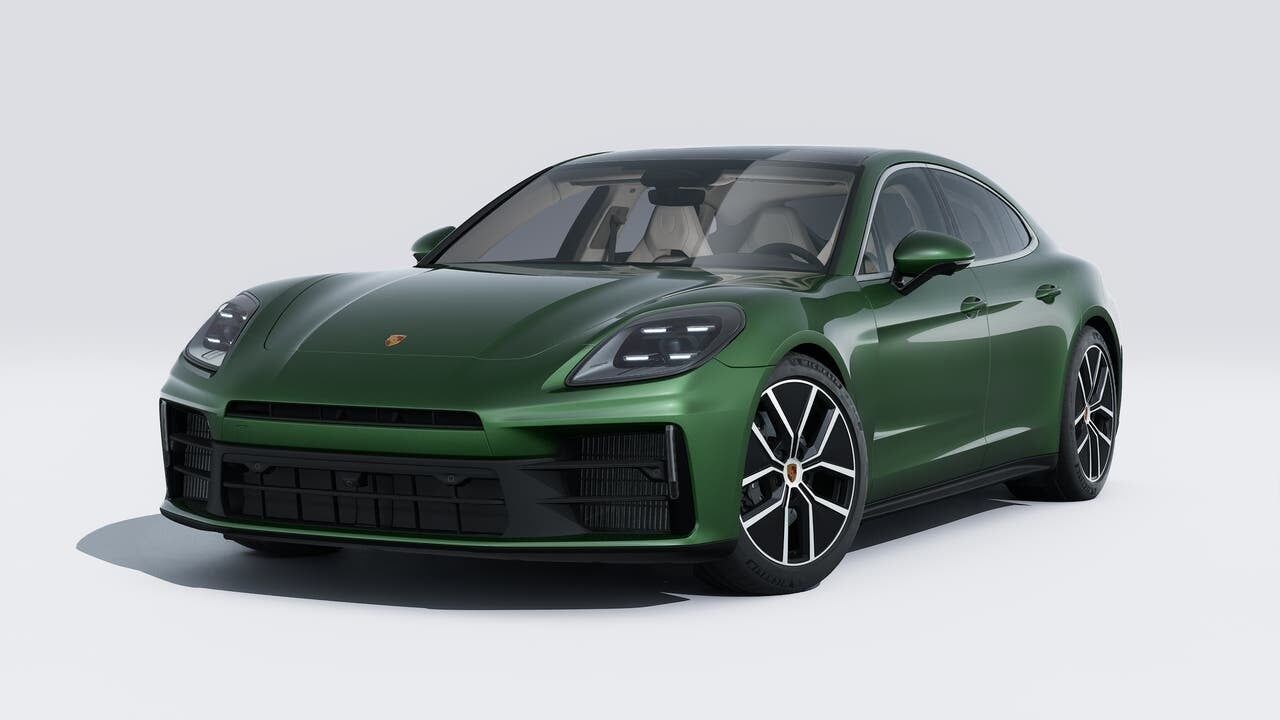 2027 PORSCHE Panamera