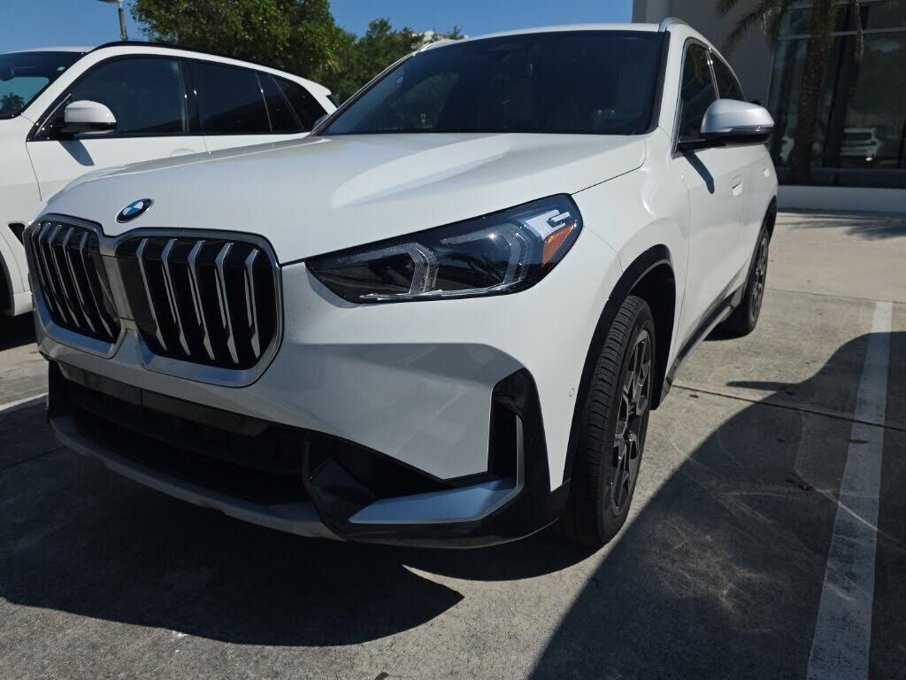 2023 BMW X1