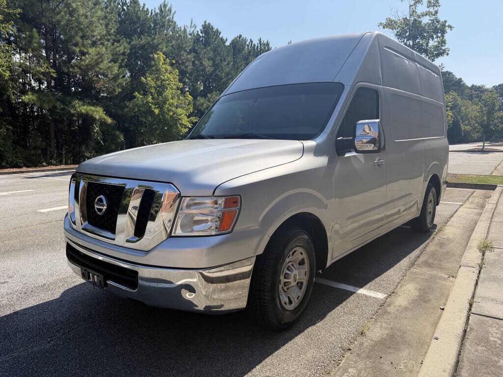 2012 NISSAN NV