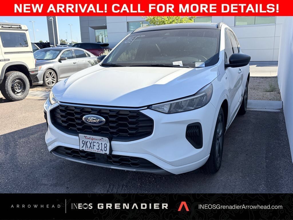 2023 FORD Escape