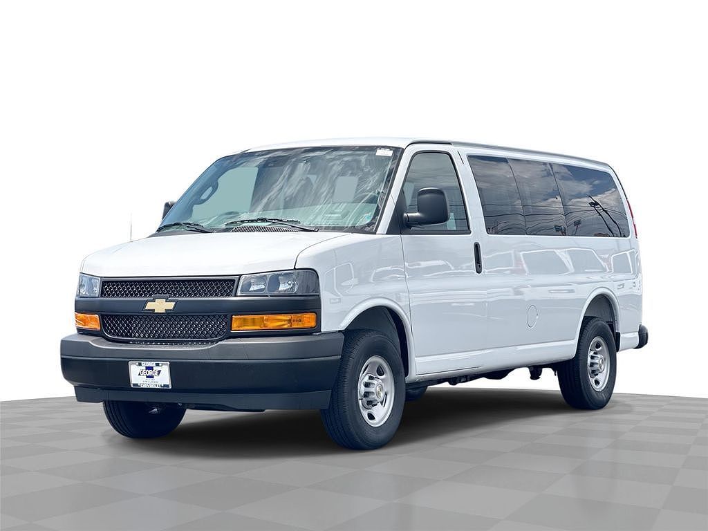 2026 CHEVROLET Express