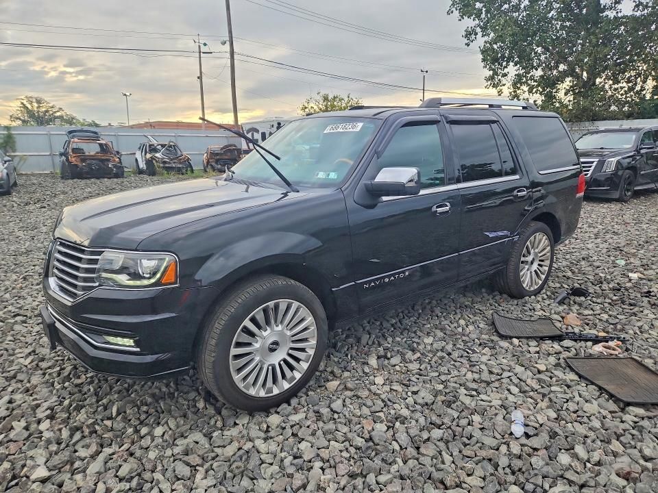 2017 LINCOLN Navigator
