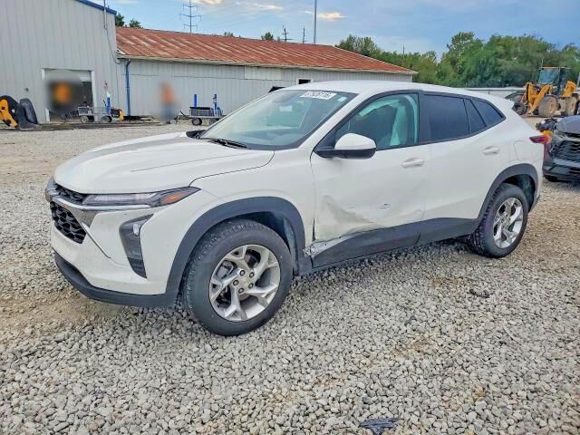 2025 CHEVROLET Trax