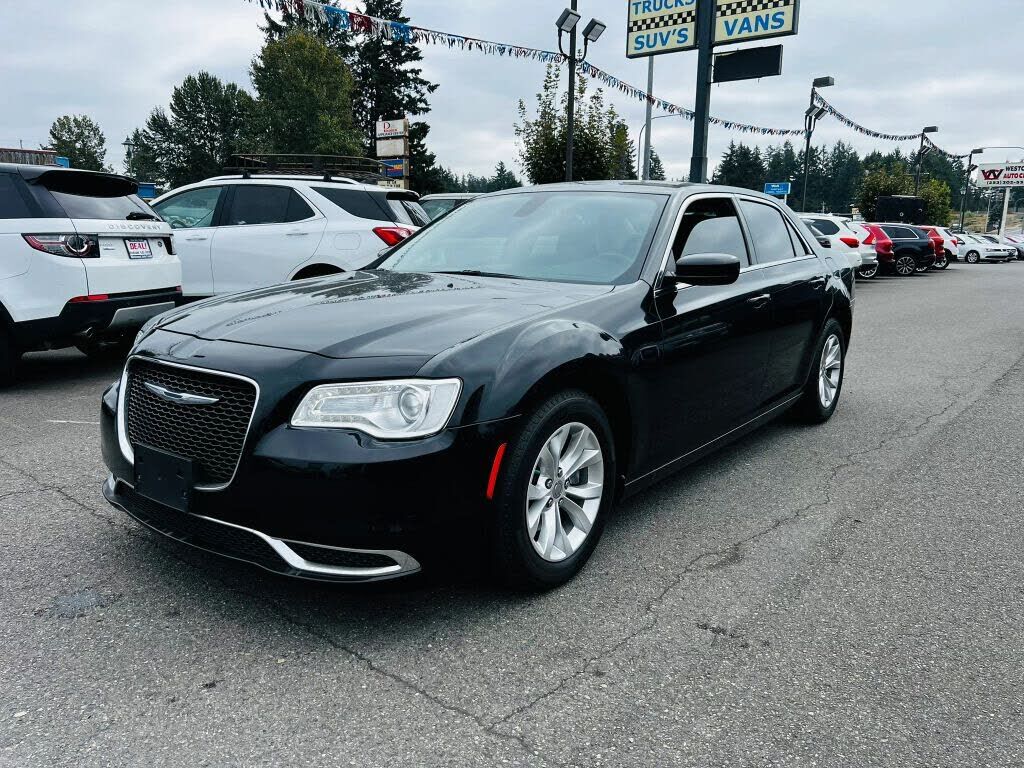 2016 CHRYSLER 300