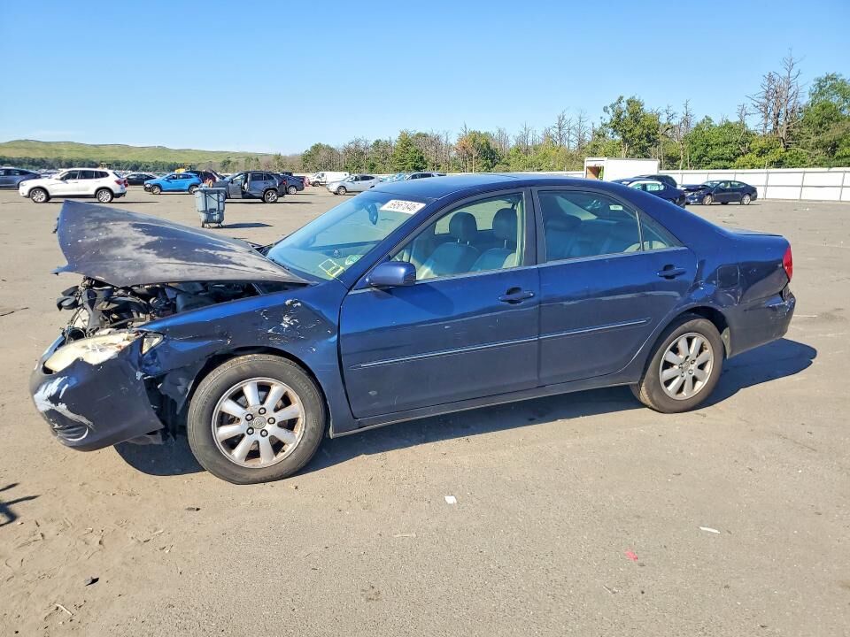 2002 TOYOTA Camry