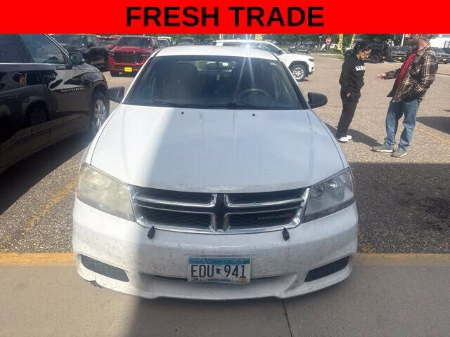 2013 DODGE Avenger